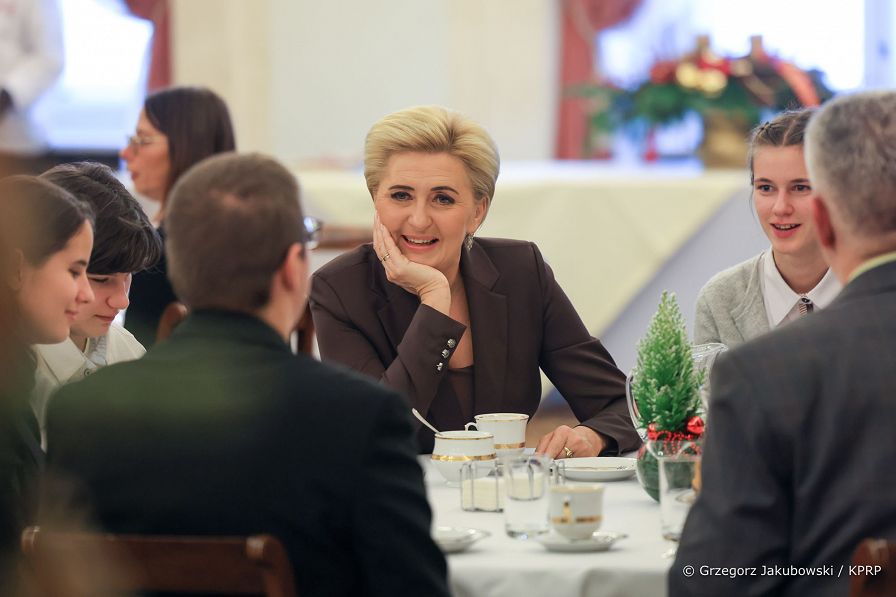 013_Agata_Kornhauser-Duda_podopieczni_SOSW_Bydgoszcz_20221216_GJA_4116.jpg