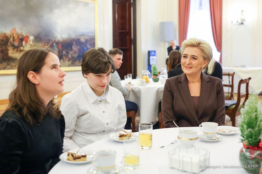 012_Agata_Kornhauser-Duda_podopieczni_SOSW_Bydgoszcz_20221216_GJB_4035.jpg