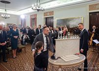 04__Andrzej_Agata_Duda_Chanuka_20221219_GJB_4452.jpg