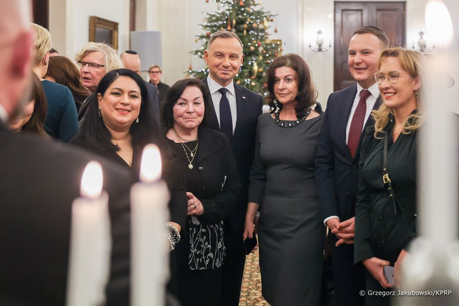 12__Andrzej_Agata_Duda_Chanuka_20221219_GJB_4769.jpg