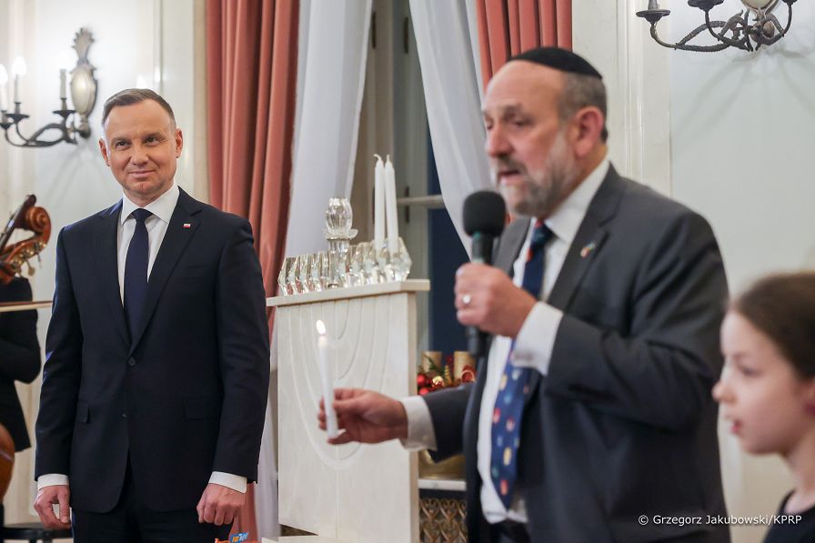 03__Andrzej_Agata_Duda_Chanuka_20221219_GJB_4423.jpg