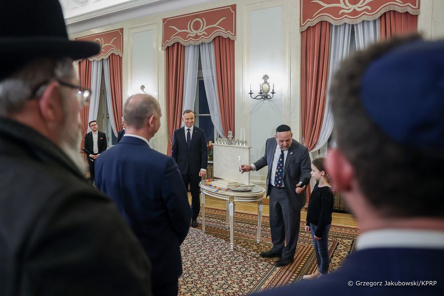 02__Andrzej_Agata_Duda_Chanuka_20221219_GJB_4401.jpg