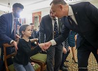 08__Andrzej_Agata_Duda_Chanuka_20221219_GJB_4477.jpg