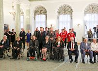 028_Para_Prezydencka_odznaczenia_niepelnosprawni_20221202_GJB_6040.jpg