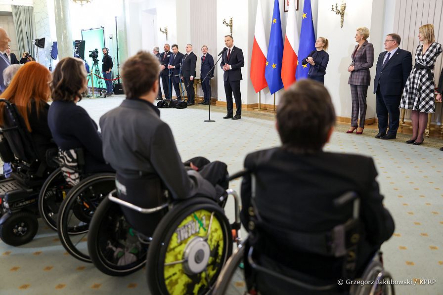 022_Para_Prezydencka_odznaczenia_niepelnosprawni_20221202_GJB_5938.jpg
