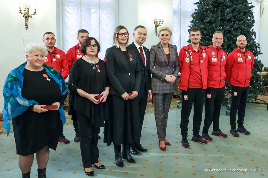 031_Para_Prezydencka_odznaczenia_niepelnosprawni_20221202_GJB_6093.jpg