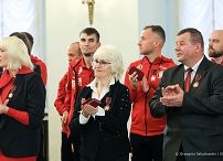 026_Para_Prezydencka_odznaczenia_niepelnosprawni_20221202_GJA_5803.jpg