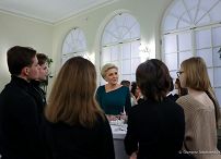 022_20221202_Agata_Kornhauser_Duda_ozdabianie_choinki_GJB_6927.jpg