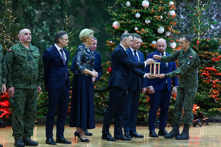 002_Para_Prezydencka_Rzeszow_spotkanie_przedswiateczne_zolnierze_20221220_GJB_5005.jpg