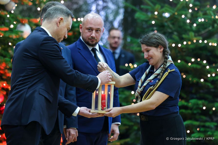 001_Para_Prezydencka_Rzeszow_spotkanie_przedswiateczne_zolnierze_20221220_GJB_4990.jpg