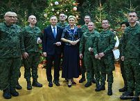 018_Para_Prezydencka_Rzeszow_spotkanie_przedswiateczne_zolnierze_20221220_GJA_5242.jpg