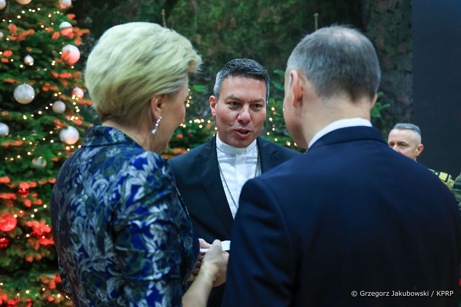 014_Para_Prezydencka_Rzeszow_spotkanie_przedswiateczne_zolnierze_20221220_GJA_5104.jpg