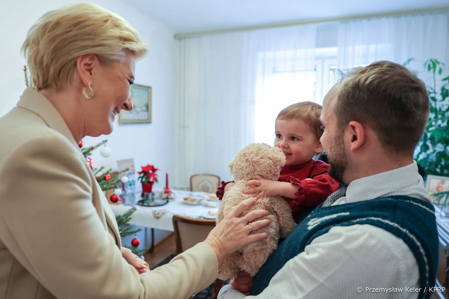 012_Agata_Kornhauser-Duda_wizyta_kombatantka_20221219_PK1_2622.jpg