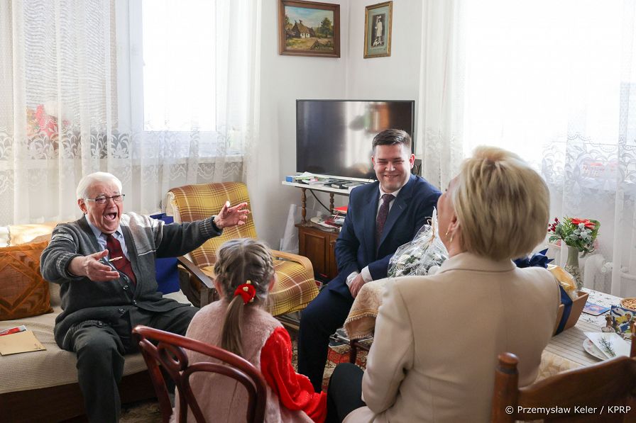 006_Agata_Kornhauser-Duda_wizyta_kombatant_20221219_PK1_0975.jpg