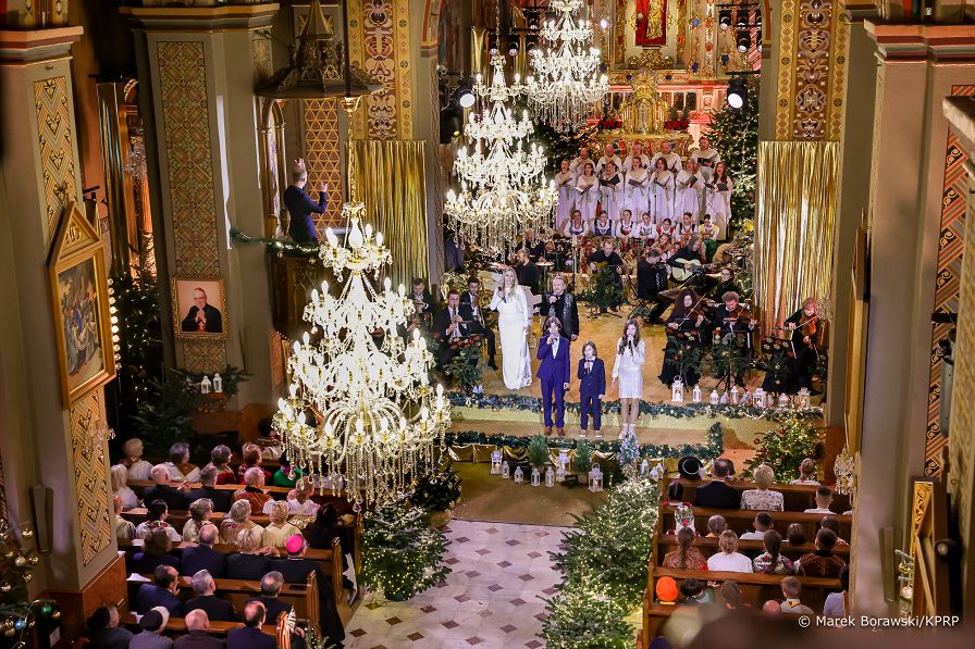 008_20221216_Para_Prezydencka_Koncert_Wigilijny_MB1_1098_.jpg