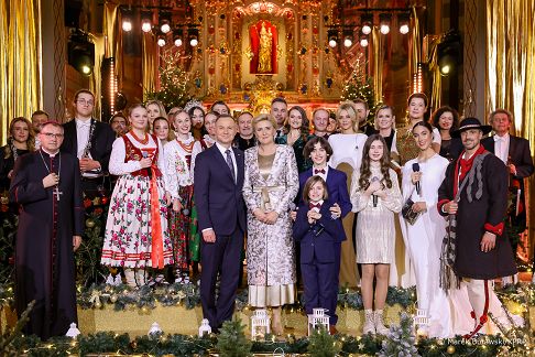 017_20221216_Para_Prezydencka_Koncert_Wigilijny_MB1_1443-Edit_.jpg