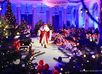 035_Agata_Kornhauser-Duda_Mikolajki_z_dziecmi_20221206_GJA_7700.jpg