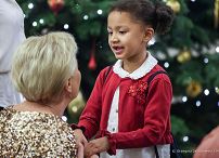 044_Agata_Kornhauser-Duda_Mikolajki_z_dziecmi_20221206_GJB_9016.jpg