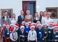 023_Para_Prezydencka_Mikolajki_z_dziecmi_20221206_PK1_5475.jpg