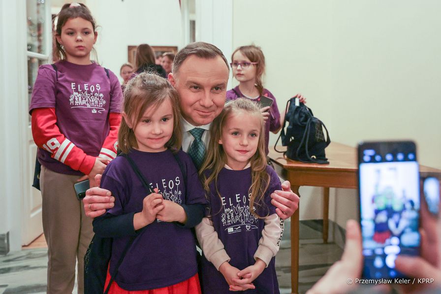 033_Andrzej_Duda_Mikolajki_z_dziecmi_20221206_PK1_5738.jpg