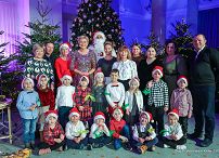 018_Agata_Kornhauser-Duda_Mikolajki_z_dziecmi_20221206_PK1_4999.jpg