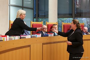 003_Malgorzata_Paprocka_zgromadzenie_sedziow_TK_20221208_MB1_5346.jpg