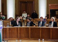 10__Malgorzata_Paprocka_debata_20221209_PK2_1987.jpg