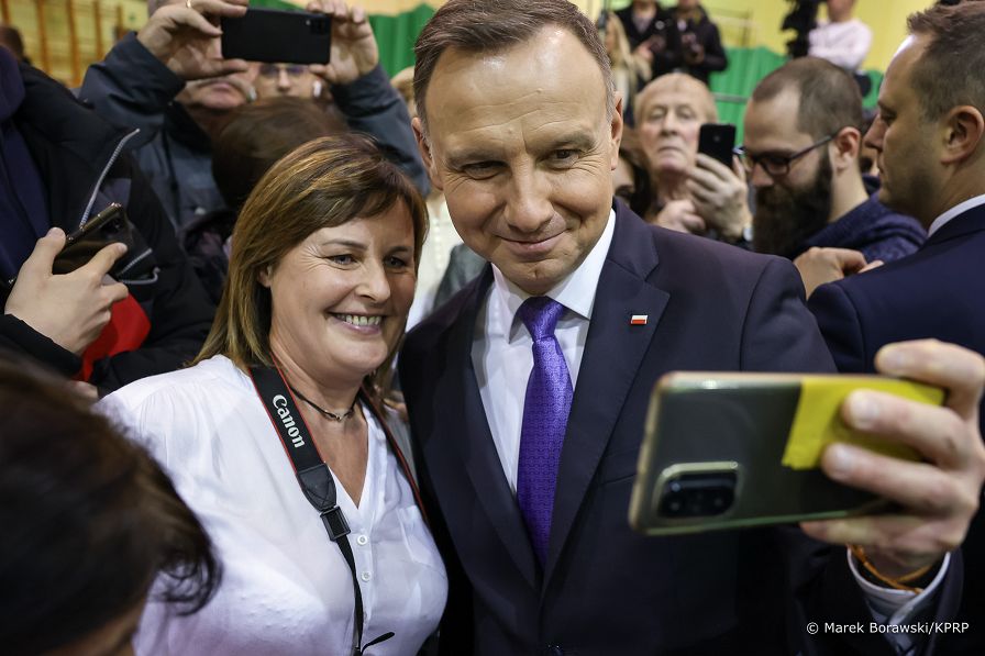 008_20221209_Andrzej_Duda_Spotkanie_mieszkancy_Zakliczyn_MB1_6241_.jpg