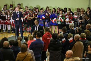 002_20221209_Andrzej_Duda_Spotkanie_mieszkancy_Zakliczyn_MB2_4135_.jpg