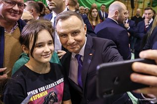 011_20221209_Andrzej_Duda_Spotkanie_mieszkancy_Zakliczyn_MB1_6342_.jpg