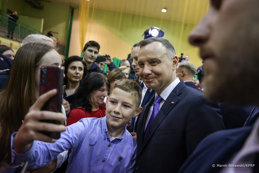 006_20221209_Andrzej_Duda_Spotkanie_mieszkancy_Zakliczyn_MB1_6209_.jpg