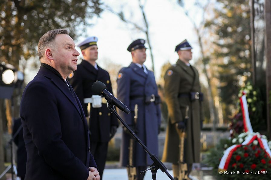 005_Andrzej_Duda_pomnik_AK_80_rocznica_20220214_MBO28534.jpg