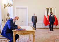 04__Andrzej_Duda_powolanie_Rada_Polityki_Pienieznej_20220218_JSZ_6683.jpg