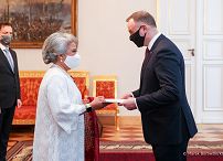 27_Anrzdzej_Duda_Indonezja_Anita_Lidya_Luhulima_20220222_MBO16435.jpg