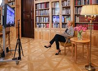 07__Agata_Kornhauser_Duda_rozmowa_szkola_Miedzynarodowy_Dzin_Jezyka_Ojczystego_20220222_GJB_6482.jpg