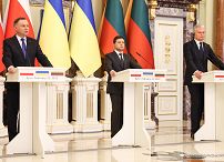 09__Andrzej_Duda_Wołodymyr_Zelenski_Gitanas_Nauseda_Kijow_20220223_JSZ_7595.jpg