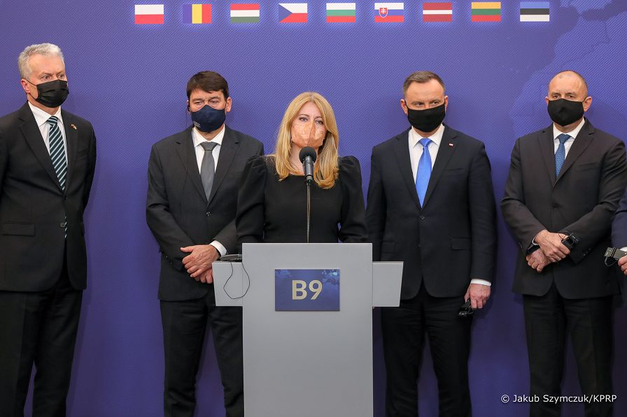 40__Andrzej_Duda__wypowiedz_media_Szczyt_B9_20220225_MBO29373.jpg