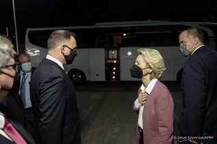 35__Andrzej_Duda_Szczyt_B9_20220225_L1000268.jpg