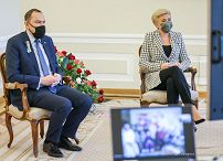 002_Agata_Kornhauser-Duda_Adam_Kwiatkowski_Fastow_online_20220228_GJB_7369.jpg
