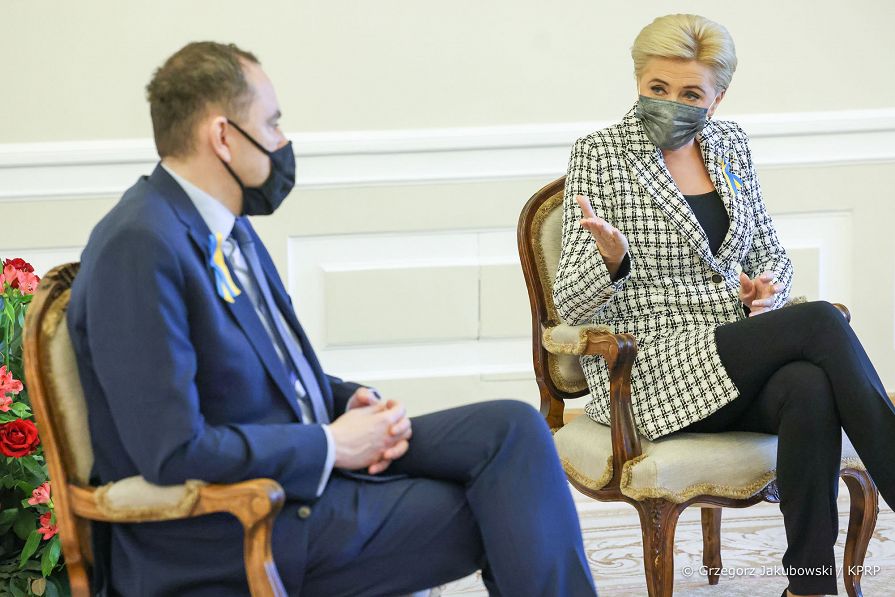007_Agata_Kornhauser-Duda_Adam_Kwiatkowski_Fastow_online_20220228_GJB_7395.jpg