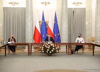 03__Andrzej_Duda_konsultacje_kola_kluby_parlamentarne_20220208_PK019889.jpg