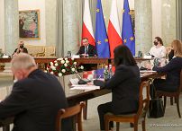 06__Andrzej_Duda_konsultacje_kola_kluby_parlamentarne_20220208_PK029417.jpg