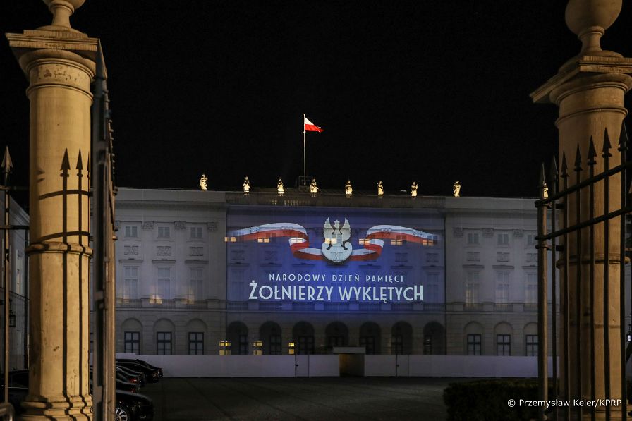 02_Iluminacja_20220301_PK013420.jpg
