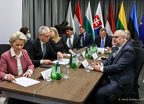 054_31__Andrzej_Duda_Szczyt_B9_NATO_20220225_JSZ_8634.jpg