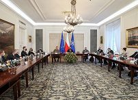 01__Andrzej_Duda_Rada_Bezpieczenstwa_Obronnosci_20220216_PK020432.jpg