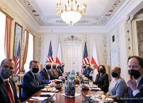 012_Andrzej_Duda_Kamala_Harris_spotkanie_20220310_JSZ_2578.jpg