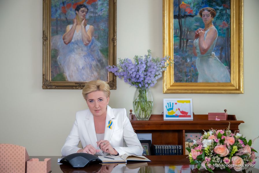 03__Agata_Kornhauser_Duda_rozmowa_Wielka_Ksiezna_Luksemburga_Maria-Teresa_20220315_MBOp21340.jpg