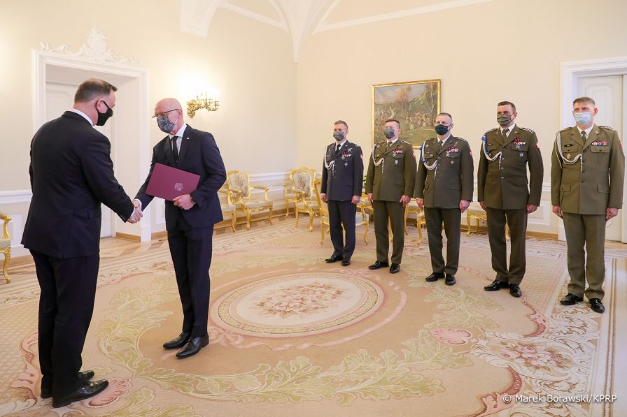 02__Andrzej_Duda_Kanclerz_Orderu_Krzyza_Wojskowego_20220317_MBO22089.jpg