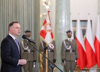 09__Andrzej_Duda_podpisanie_Ustawa_o_Obronie_Ojczyzny_20220318_MBO10618.jpg