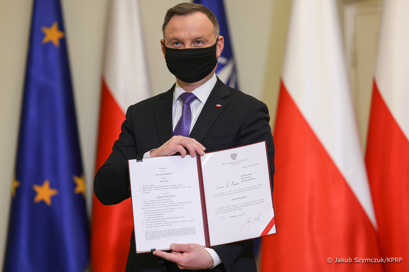 04__Andrzej_Duda_projekt_ustawu_Akademia_Kopernikanska_20220302_JS__8041.jpg [380.15 KB]